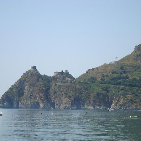 Hotel San Giacomo à SantʼAlessio Siculo Chambre photo